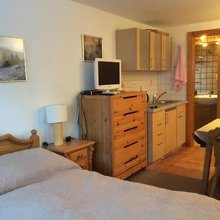 Double With A Kitchenette And Private Bathroom In A Beautiful Surrounding ساوتينس