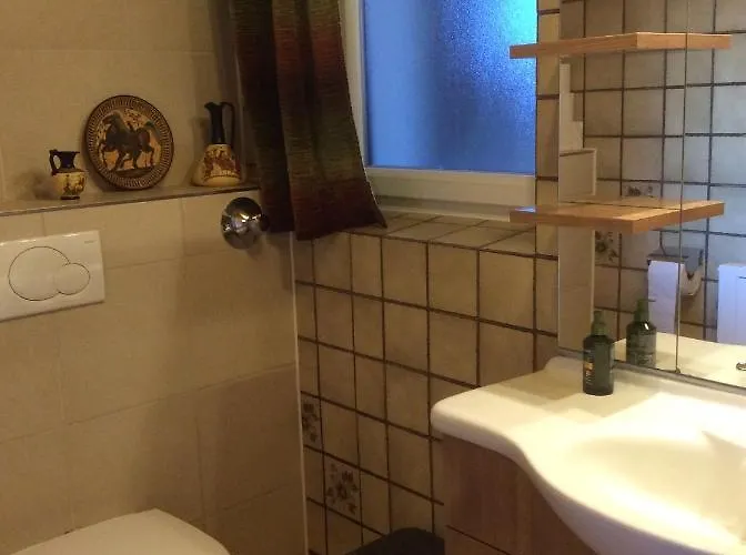 Double With A Kitchenette And Private Bathroom In A Beautiful Surrounding بيت ضيافة